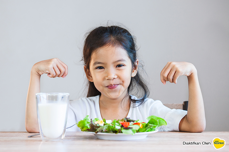 5 Cara Menyeronokkan untuk Mengajar Anak-Anak Anda Makan dengan Sihat
